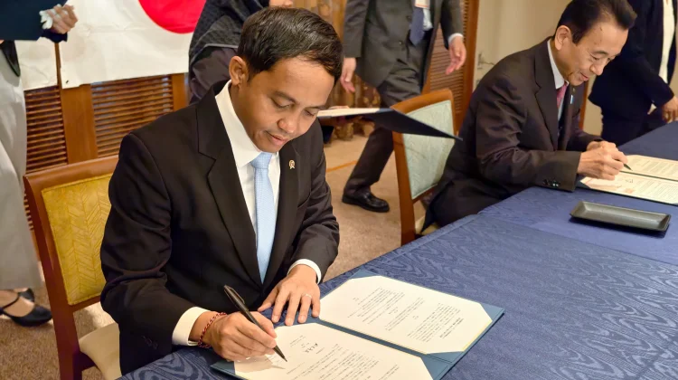 Menhut Raja Antoni Gandeng Shizuoka untuk Konservasi Komodo