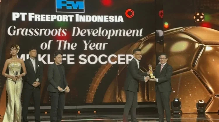 MilkLife Soccer Challenge Raih Grassroots Development di PSSI Awards