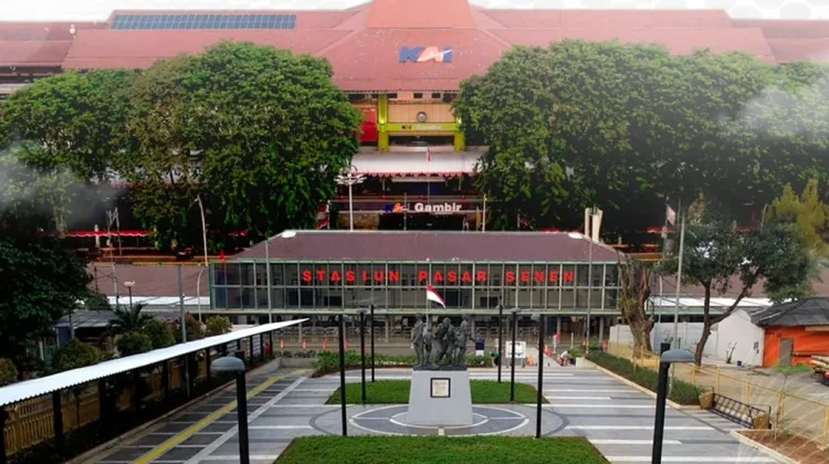 Jumlah Penumpang KAI Angkutan Lebaran dari Jakarta Naik Empat Persen