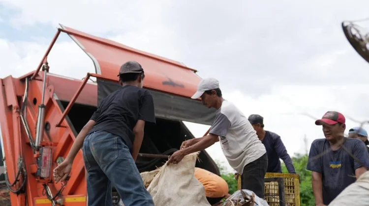 DLH DKI Gerak Cepat Tangani Tumpukan Sampah Pascalibur Lebaran