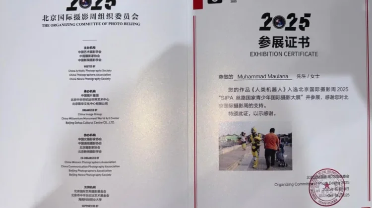 Karya Jurnalis Cilik Membawa Merah Putih di Beijing