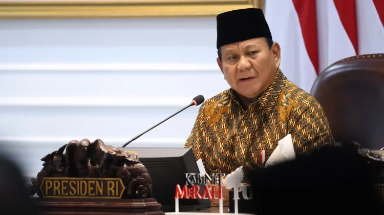 Presiden Prabowo Puji Kinerja Menhut Raja Antoni