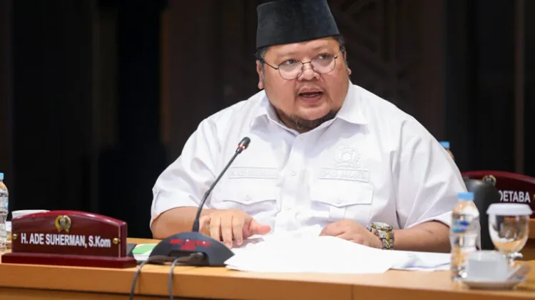 Ade Suherman Dorong Smart CCTV untuk Tindak Parkir Liar