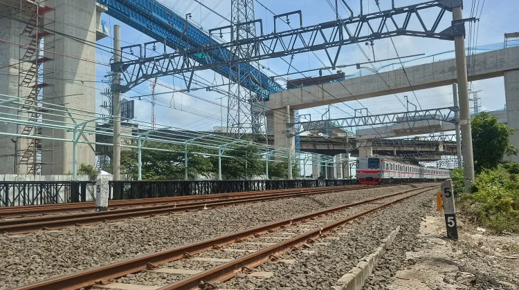 Kado HUT Jakarta, Stasiun KRL JIS Ditargetkan Beroperasi Juni 2026