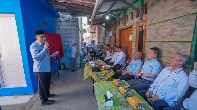 Pemkot Jakut Resmikan WC Komunal di Pesisir Cilincing