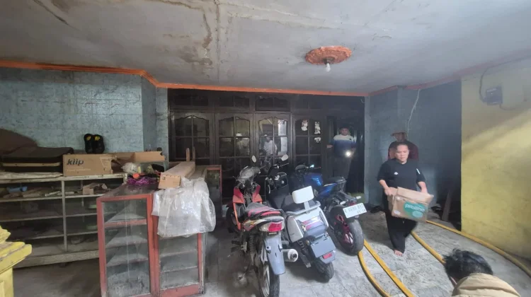Diduga akibat Obat Nyamuk, Rumah di Cilincing Hangus Terbakar