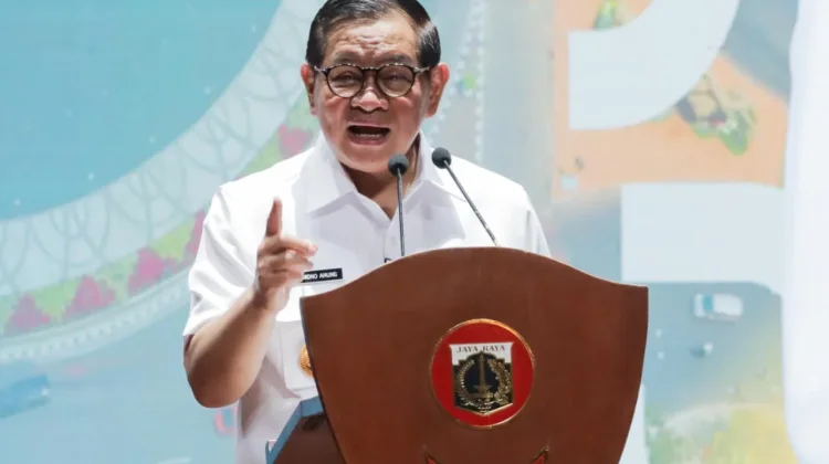 Pramono Bebastugaskan Lurah Kalisari imbas Kasus Foto Laporan Gunakan AI