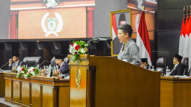 Legislator PSI Francine Minta Batas Tarif Air Ditetapkan