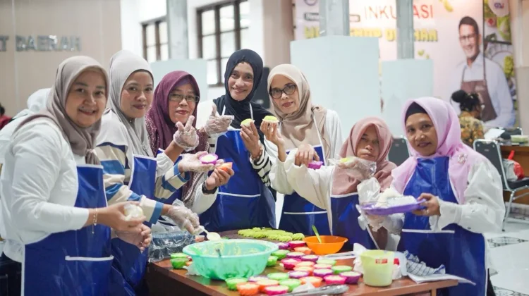 Sandiaga Uno Dorong UMKM Perempuan Naik Kelas