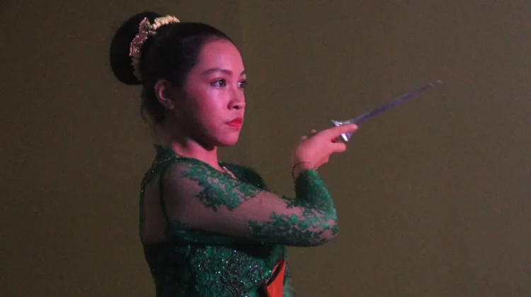 Kepemimpinan Perempuan dalam Balutan Seni Tradisi