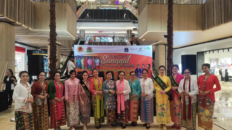Merawat Warisan lewat Sanggul dan Kebaya Nusantara