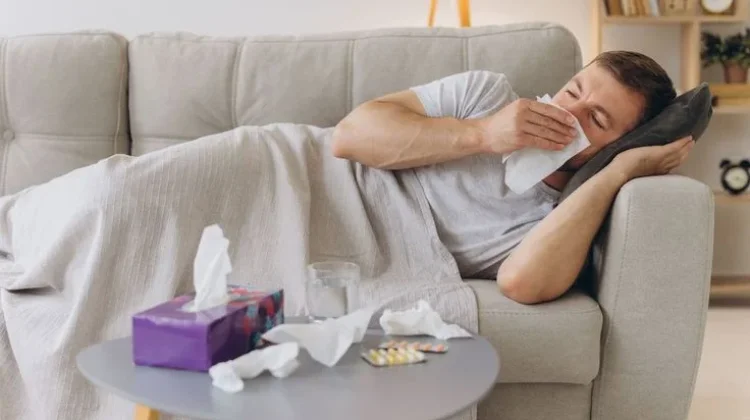 Mengenal “Man Flu” dan Hormon Testosteron Saat Pria Demam