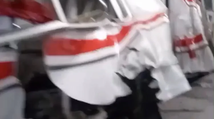 Commuter Line Tertemper KA Argo Bromo di Bekasi Timur, KAI Lakukan Evakuasi