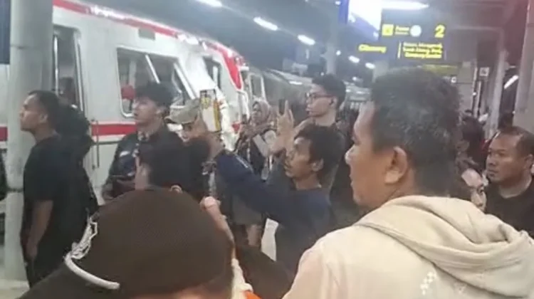 KAI Sampaikan Duka, Pastikan Korban Tertangani Pascainsiden Bekasi Timur