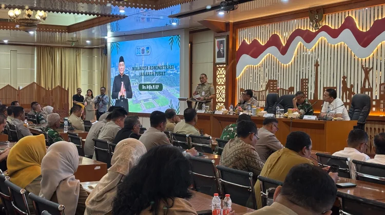 Ribuan Personel Gabungan Amankan Aksi May Day di Jakarta Pusat