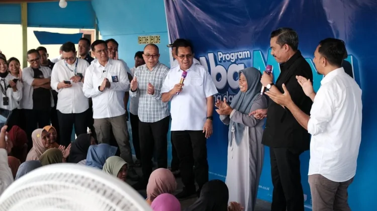 Menteri UMKM Bersama PNM Dorong Kemandirian Ekonomi Masyarakat