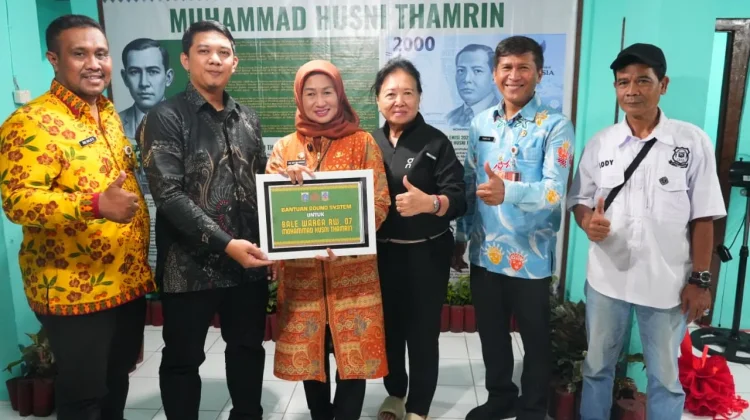 Wali Kota Jakbar Resmikan Bale Warga MH Thamrin di Taman Sari