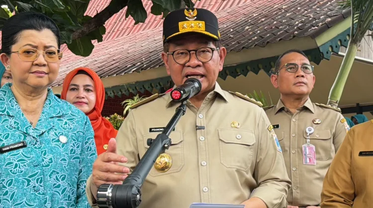 Pramono Sebut Kualitas Keluarga Jadi Fondasi Utama Kesejahteraan Masyarakat