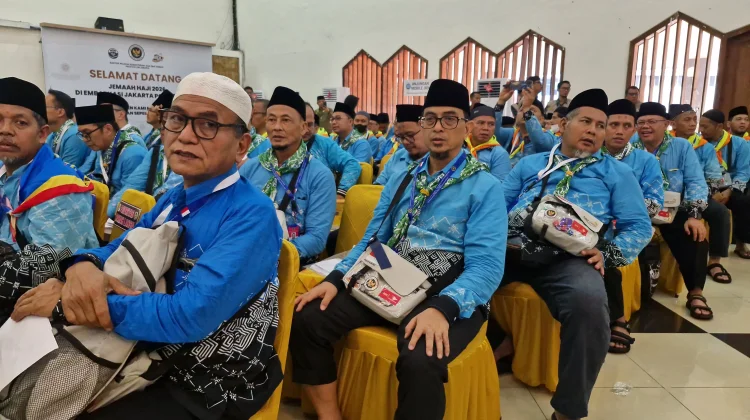 Embarkasi Jakarta Pondok Gede: 7868 Jemaah Haji Telah Diberangkatkan ke Tanah Suci