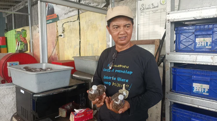 Bank Sampah Cemara di Koja Ubah Limbah Jadi Berkah