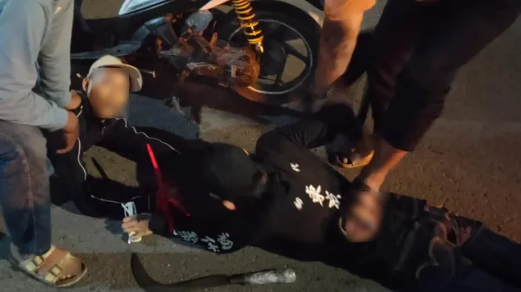 Pria Bersenjata Arit Ditangkap Polisi di Jakarta Utara