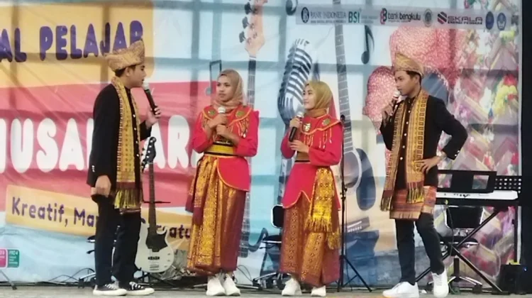 AI Bisa Susun Pantun, tapi Tak Bisa Gantikan Rasa