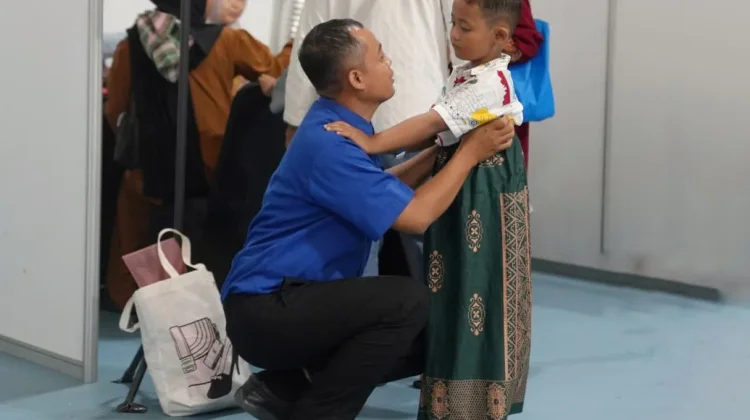 Peringati 61 Tahun, PGN Gelar Program Khitan Massal