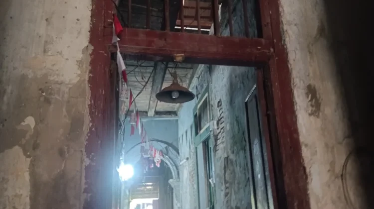 Di Balik Tembok Tua Cilincing, Tersimpan Kisah Para Veteran