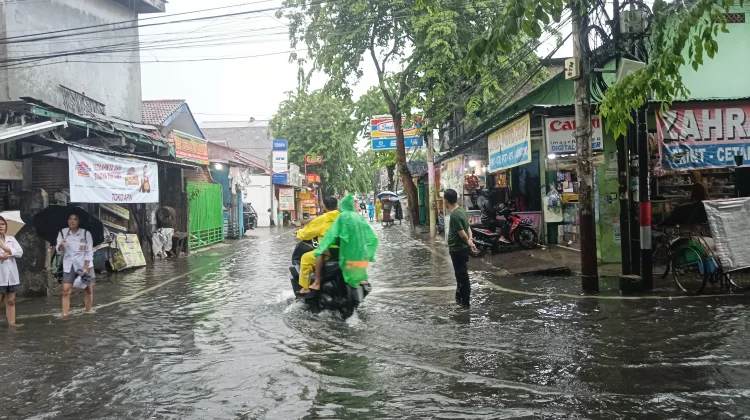 BMKG Prediksi Hujan Guyur Jakarta pada Sore hingga Malam Ini