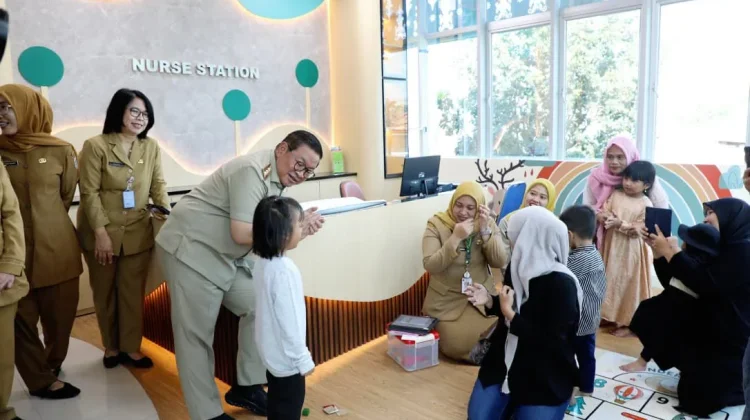 Gubernur Pramono Resmikan Gedung Baru Puskesmas Pembantu Meruya Selatan II