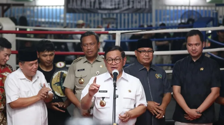Gubernur Pramono Resmikan Arena Ring Tinju di Jakarta Timur