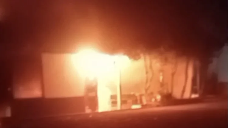 Warung di Satpas SIM Cengkareng Terbakar, Api Merembet ke Pos Jaga Polisi