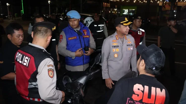Polisi Tangkap Empat Orang Bawa Narkotika saat Patroli di Jakbar