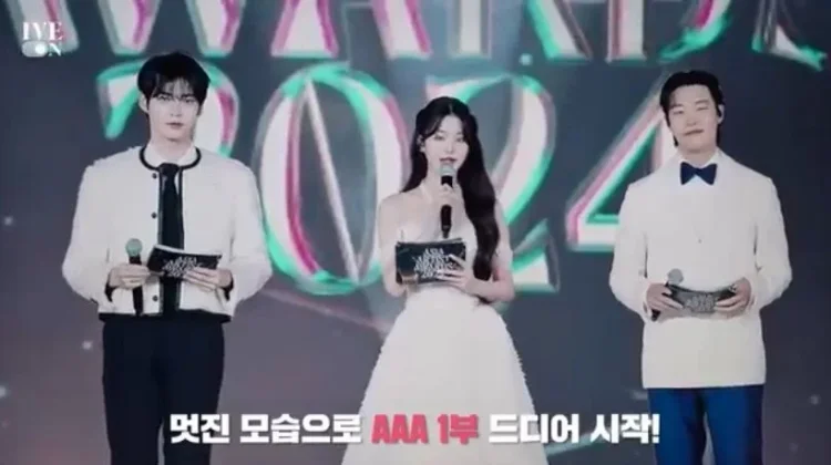 Jang Wonyoung IVE Kembali Dipercaya Jadi MC Asia Artist Awards