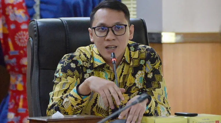 Kurangi Subsidi, DPRD DKI Minta Transjakarta Berinovasi
