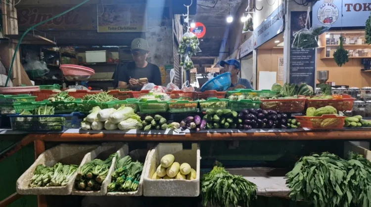 H+1 Idul Adha, Harga Cabai dan Bawang di Pasar Tradisional Jakarta Timur Masih Tinggi