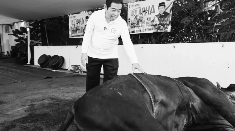Khoirudin Tebar Semangat Berbagi di Hari Raya Iduladha