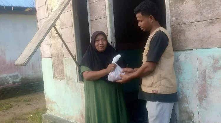 Momen Idul Adha PLN EPI Salurkan Daging Kurban ke Wilayah 3T