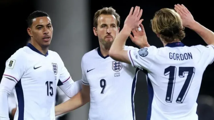 Tim Sepak Bola Inggris Bidik Target Tinggi dengan Kombinasi Pemain