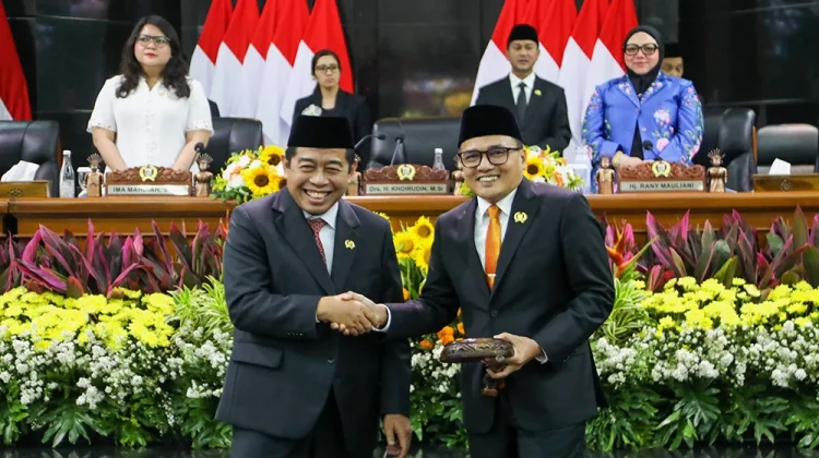 Suhud Alynudin Resmi Menjabat Ketua DPRD DKI Jakarta