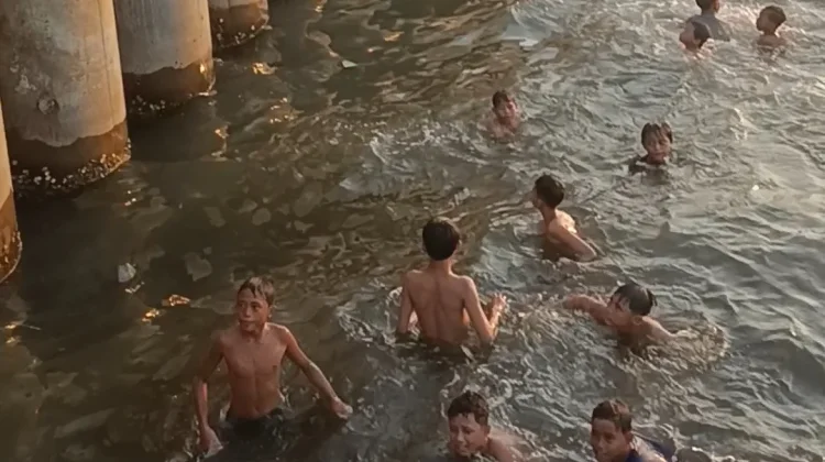 Pantai Wika: Tempat Sederhana untuk Menikmati Bahagia