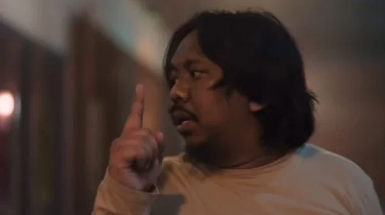 Cek Khodam Hadirkan Teror Kocak Penuh Kekacauan Lucu