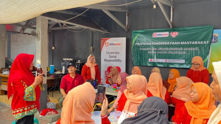 Alfamidi Ajak Warga Olah Minyak Jelantah Jadi Sabun Ramah Lingkungan