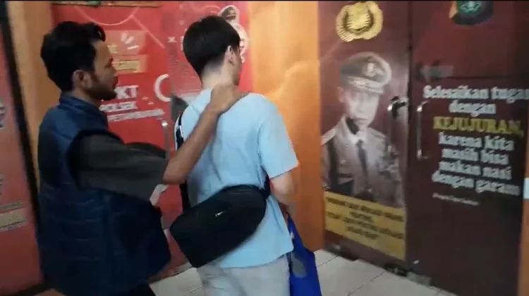 Polisi Tangkap Pria di Gropet Usai Gasak Ponsel Milik Wanita yang Baru Dikenalnya