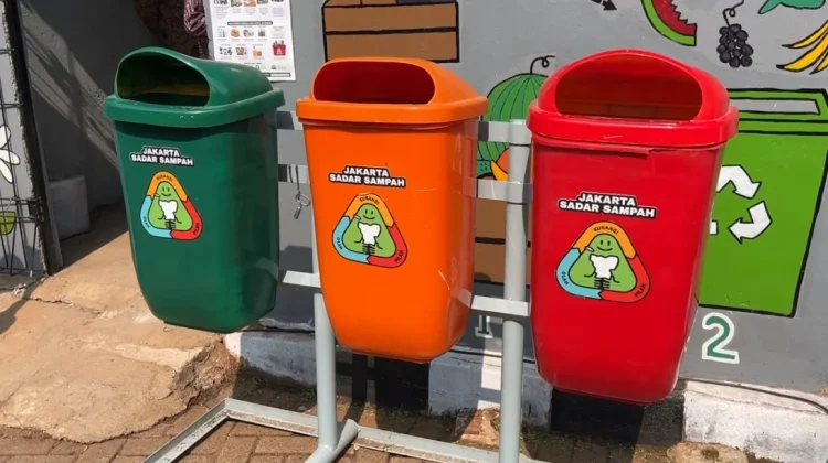 Gubernur Pramono Apresiasi Pengelolaan Sampah di RW 07 Joglo