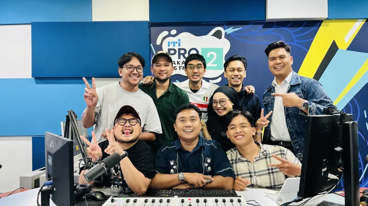 Sheila On 7 Berkeliling Radio Seharian, Menutup Malam Bersama RRI Pro2FM Jakarta