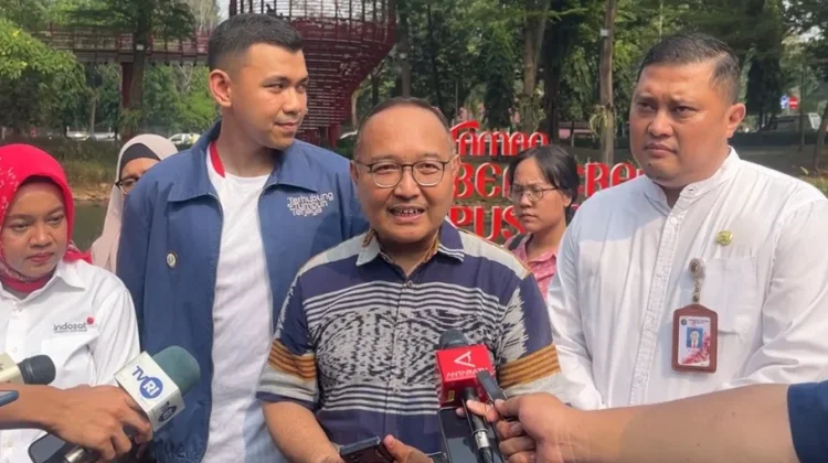Kemkomdigi Tekankan Pentingnya Pengawasan Orang Tua ketika Anak Akses Teknologi