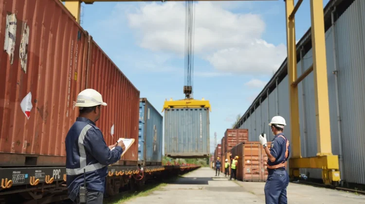 KAI Logistik Kelola 6,8 juta Ton Angkutan Barang hingga Mei 2026