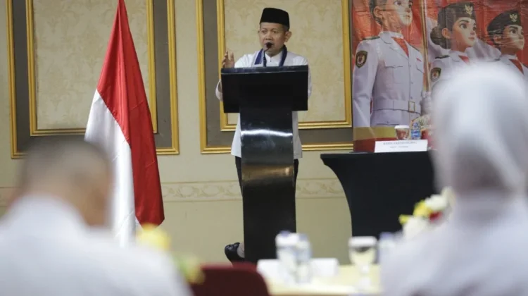 Fadjar Churniawan Tekankan Pembentukan Karakter dalam Latihan Paskibraka 2026
