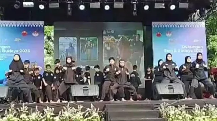 Semangat Melestarikan Warisan Beksi dalam Festival Kampung Budaya Petukangan